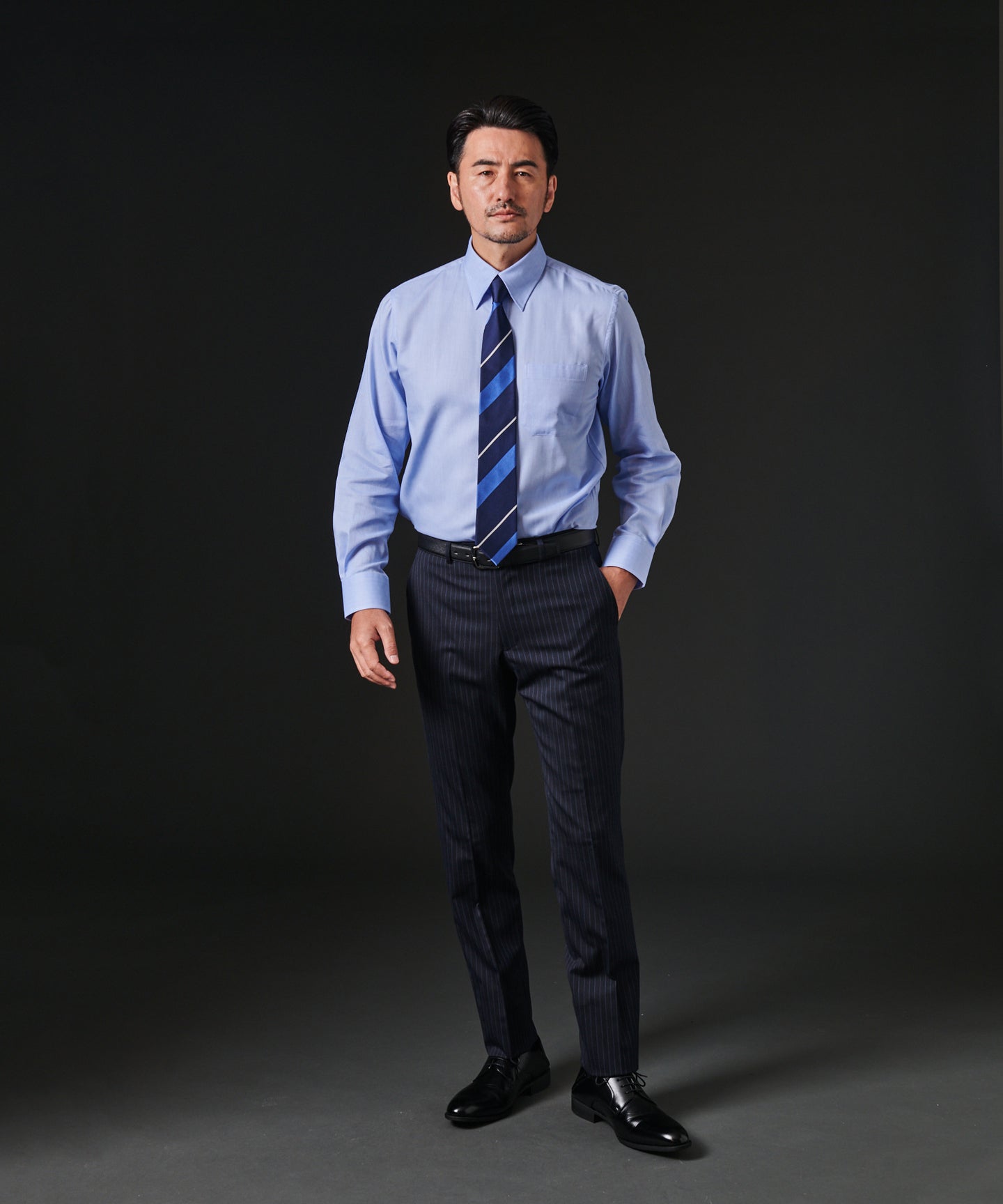 HIROKO KOSHINO TWピンストライプスーツ